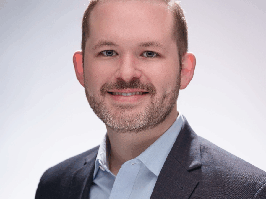 Preparing The Next Generation Of AI-Literate Lawyers And Leaders 
