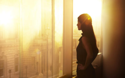 What Separates Rainmakers From Service Lawyers