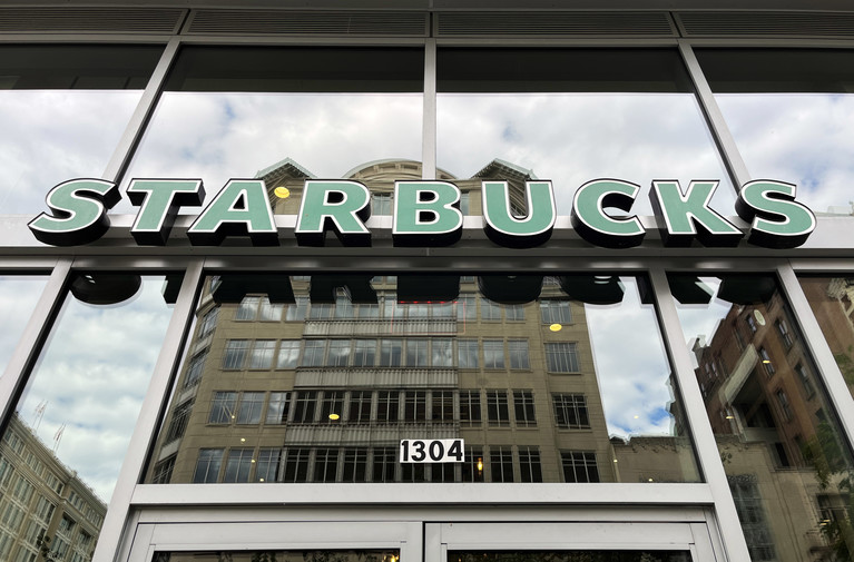 Big Starbucks Shareholders Target Two Directors Over Prolonged Labor Conflict