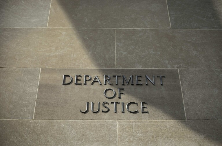 Amid ABA Battle With Trump, DOJ Says Executive Privilege Extends to Outside Advisers