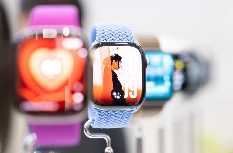 The Apple Watch ‘Always-Listening’ Features Should Worry Every Lawyer, Expert Says