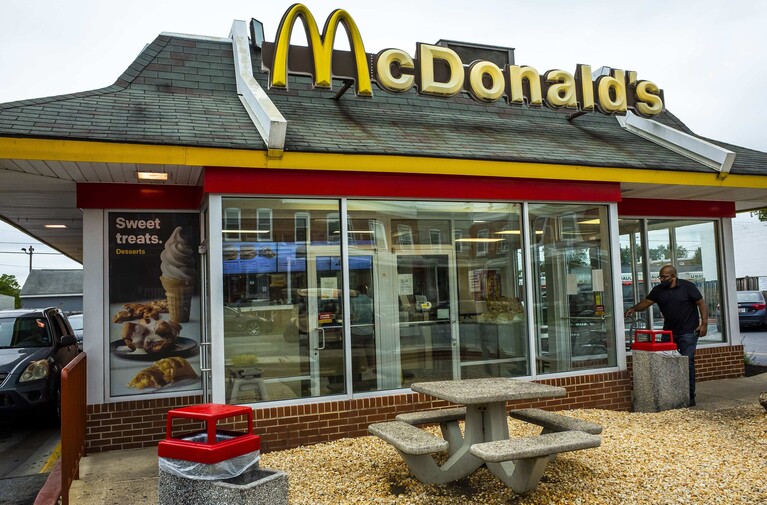 McDonald’s to Face Smaller Portion of Franchisees’ Benefit Claims, Judge Rules