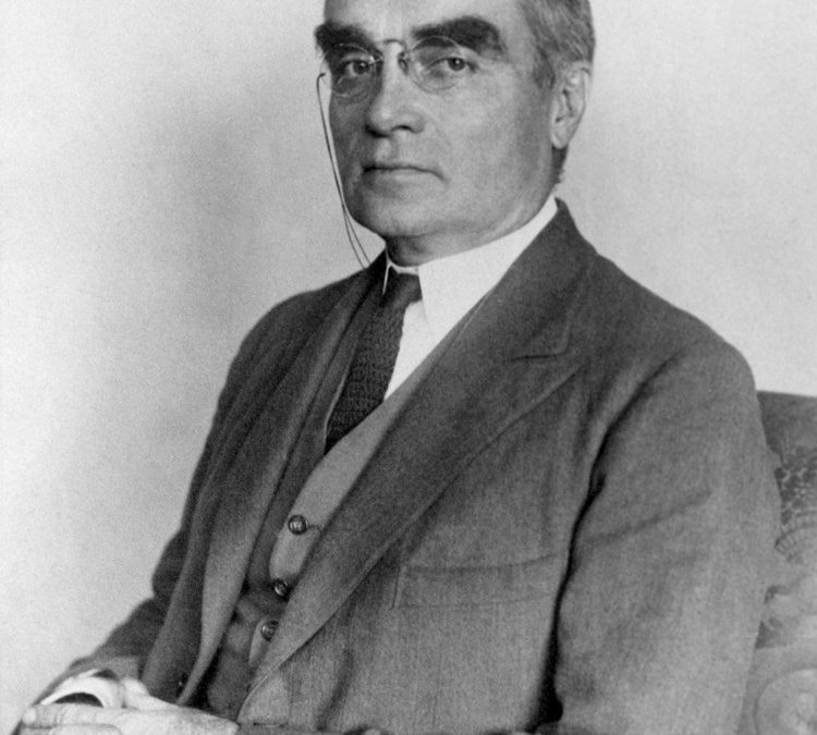 One Of America’s Greatest Judges Ditched An Even More Unique First Name