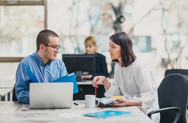 Associates Are On the Front Lines of AI Use. For Those Opting In, Promise Trumps Fear